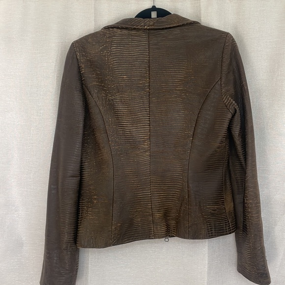 Brown leather jacket - Picture 4 of 4